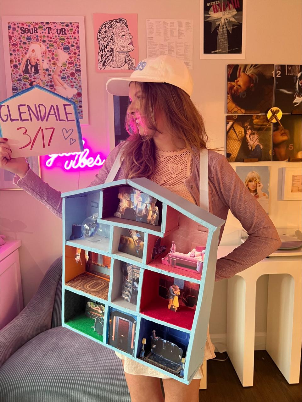 Madison, aka @bettysporchlght, made the three-story house in the “Lover” music video that depicts each of Taylor Swift's albums as different rooms for the first Eras Tour show on March 17, 2023, at State Farm Stadium in Glendale, Arizona.