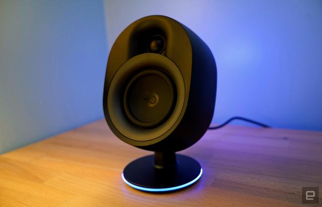 Arena 9, The world's first 5.1 gaming surround speaker system