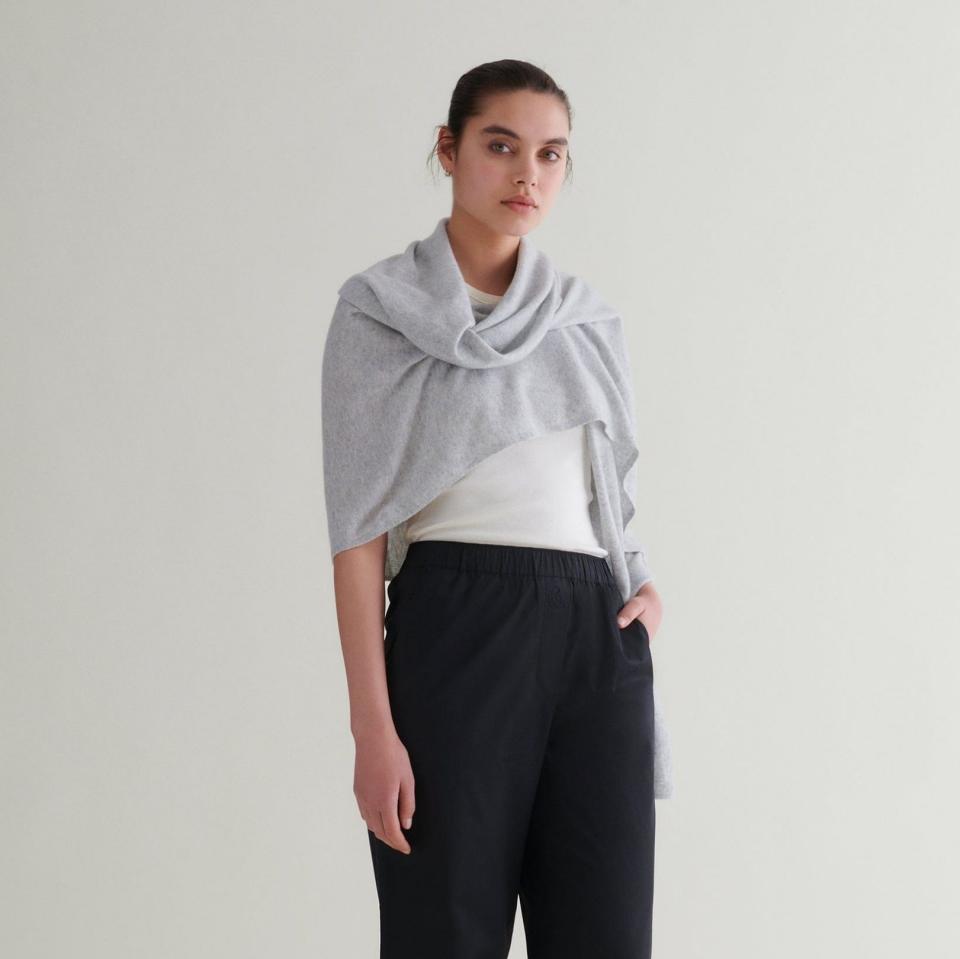 The grey cashmere wrap