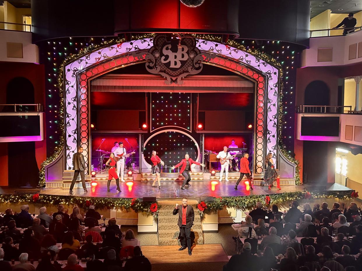 The holiday show aboard Showboat Branson Belle. (Photo: Carly Caramanna)