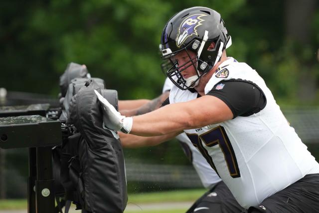 Bengals could target Ravens center Bradley Bozeman in free agency, per  report