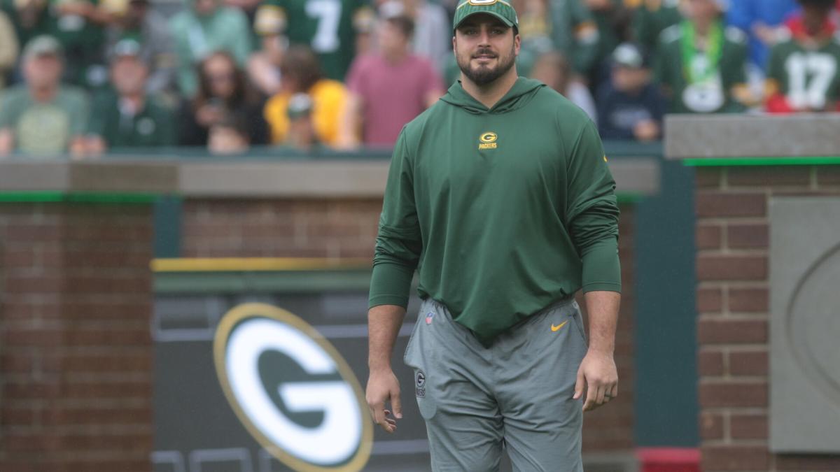 Demovsky] Christian Watson (hamstring) was in a jersey, did some light  stretching and jogging but did not go outside with the rest of the team.  David Bakhtiari present but not practicing. So