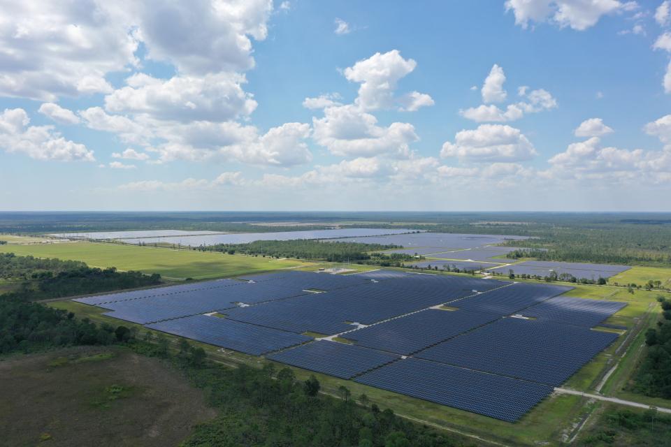 The solar farm that provided Babcock Ranch with clean energy throughout Hurricane Ian.<span class="copyright">Lisa Hall</span>