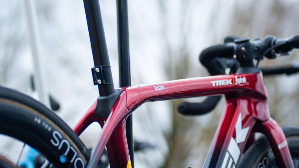 Trek Domane on a roof rack at Paris-Roubaix femmes