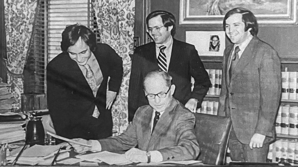 Richard Huffman and Rhesa Barksdale worked as clerks for Supreme Court Justice Byron White in the 1972-1973 session, in which White wrote the dissenting opinion in the landmark Roe v. Wade decision. (Courtesy Rhesa Barksdale)