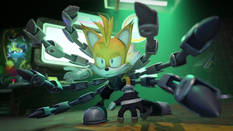 Tails wears a vest with seven metal tentacles sticking out of it, Dr. Octopus-style.