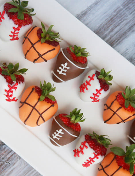 Chocolate-Covered Basketball Strawberries