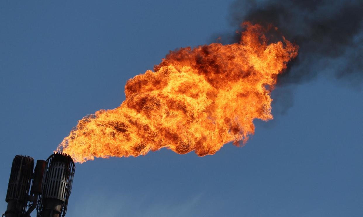 <span>The Global Witness study is first attempt to quantify heat deaths resulting from planned oil production.</span><span>Photograph: Wolfgang Rattay/Reuters</span>