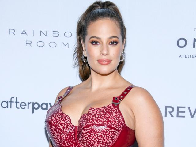 Inclusive Supermodel Lingerie Collabs : Ashley Graham and Knix