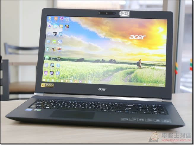 Acer Aspire V17 Nitro 大尺寸軍團來臨 – 電競娛樂筆電的高性價比選擇