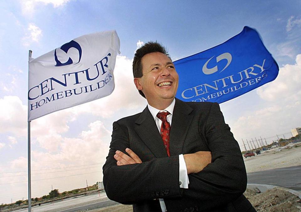 Sergio Pino, president of Century Homebuilders, at the site of the residential community Century Park in West Miami-Dade on March 16, 2001.