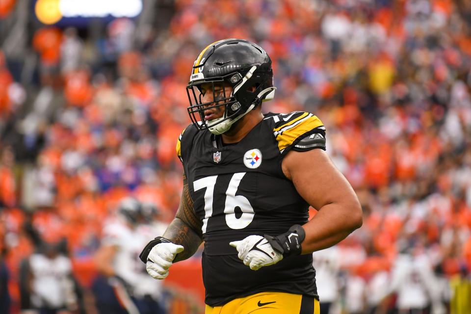 DENVER, CO - SEPTEMBER 15: Pittsburgh offensive tackle Troy Fautanu (76) in action during a game between the Denver Broncos and the Pittsburgh Steelers at Empower Field at Mile High in Denver, CO on September 15, 2024. (Photo by Kevin Langley/Icon Sportswire via Getty Images)