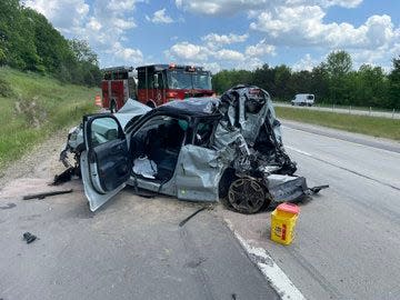 One driver injured after car crash in Lansing