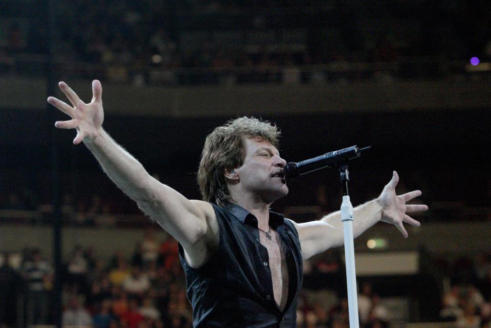 Jon Bon Jovi - Figure 3