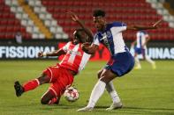 Primeira Liga - Desportivo das Aves v FC Porto