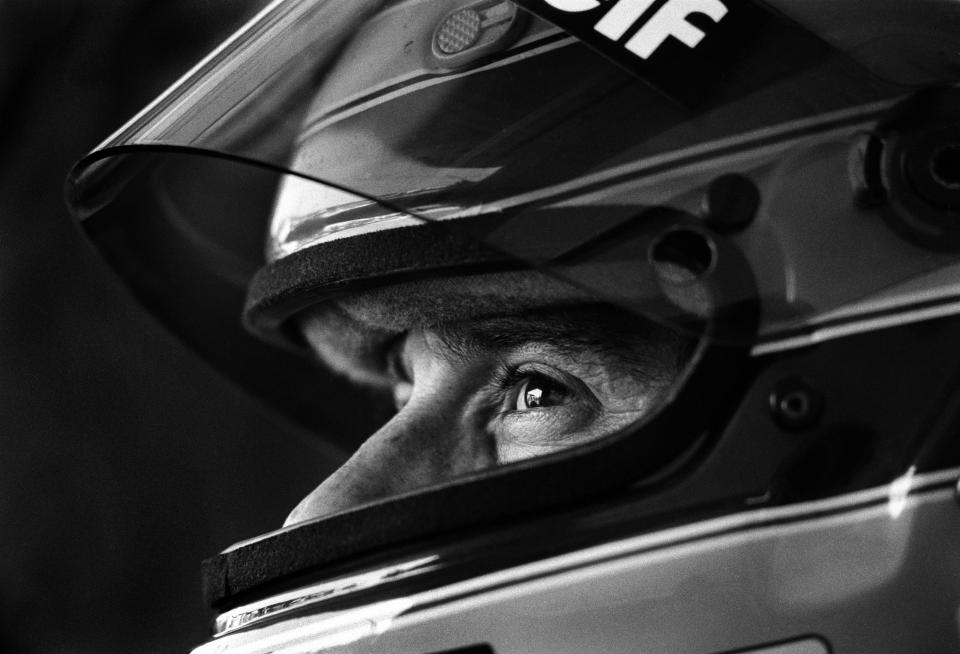 Il y a 25 ans disparaissait Ayrton Senna, un pilote devenu légende