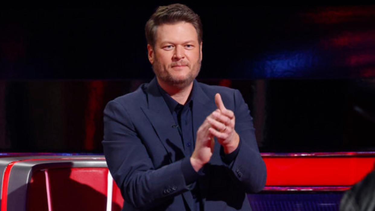  Blake Shelton on The Voice. 