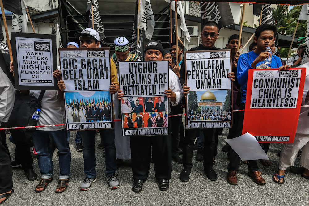 Protesters demonstrate in support of China’s Uighur Muslims in Kuala Lumpur December 27, 2019. ― Picture by Firdaus Latif