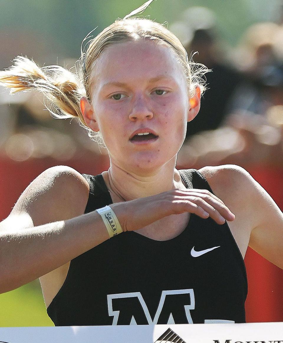 Julie Moore, Mountain View cross-country | Jeffrey D. Allred, Deseret News