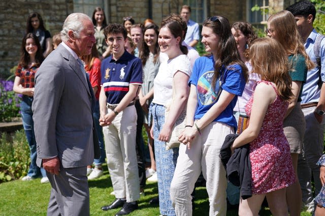Charles meets students and staff at Somerville College in Oxford