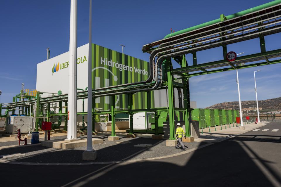 The Iberdrola green hydrogen plant sits in Puertollano, central Spain, Tuesday, March 28, 2023. Spain wants to be a world leader in the production of "green" hydrogen, created exclusively from renewable energy drawn from its plentiful sun and wind. (AP Photo/Bernat Armangue)