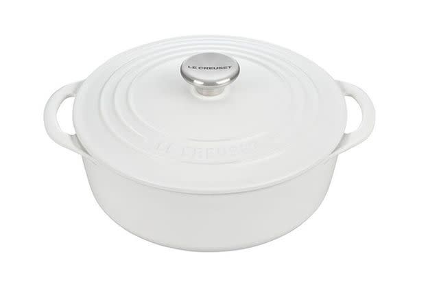 <p>Le Creuset</p>