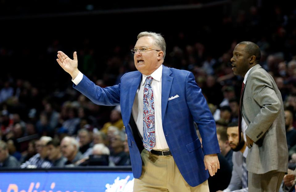 Southern Illinois head coach Barry Hinson leads the Salukis during a game against the Missouri State Bears at JQH Arena on Wednesday, Feb. 6, 2019.