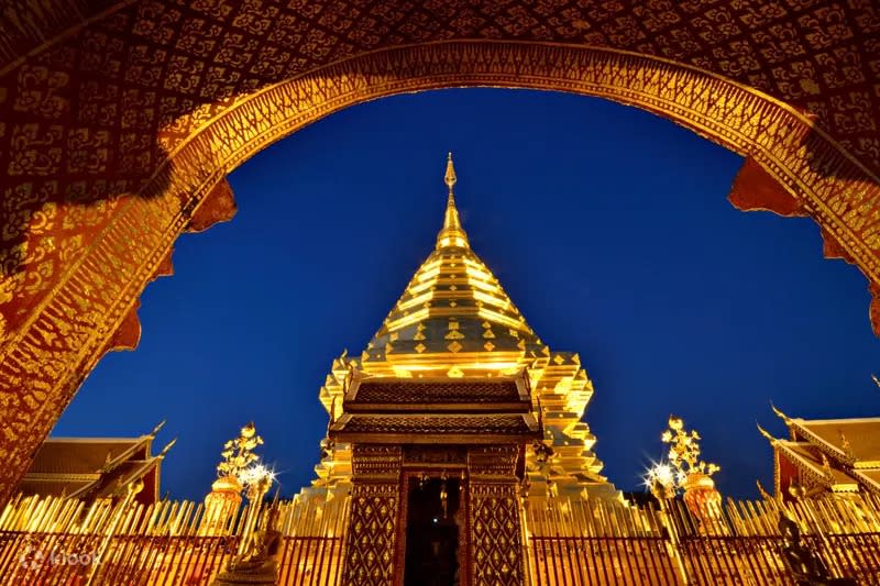 Doi Suthep and Wat Umong Night Tour. (Photo: Klook SG)