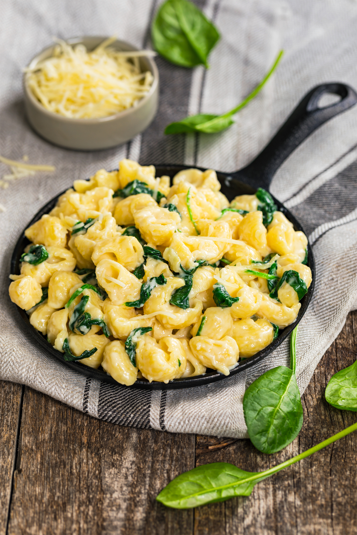 spinach macaroni and cheese
