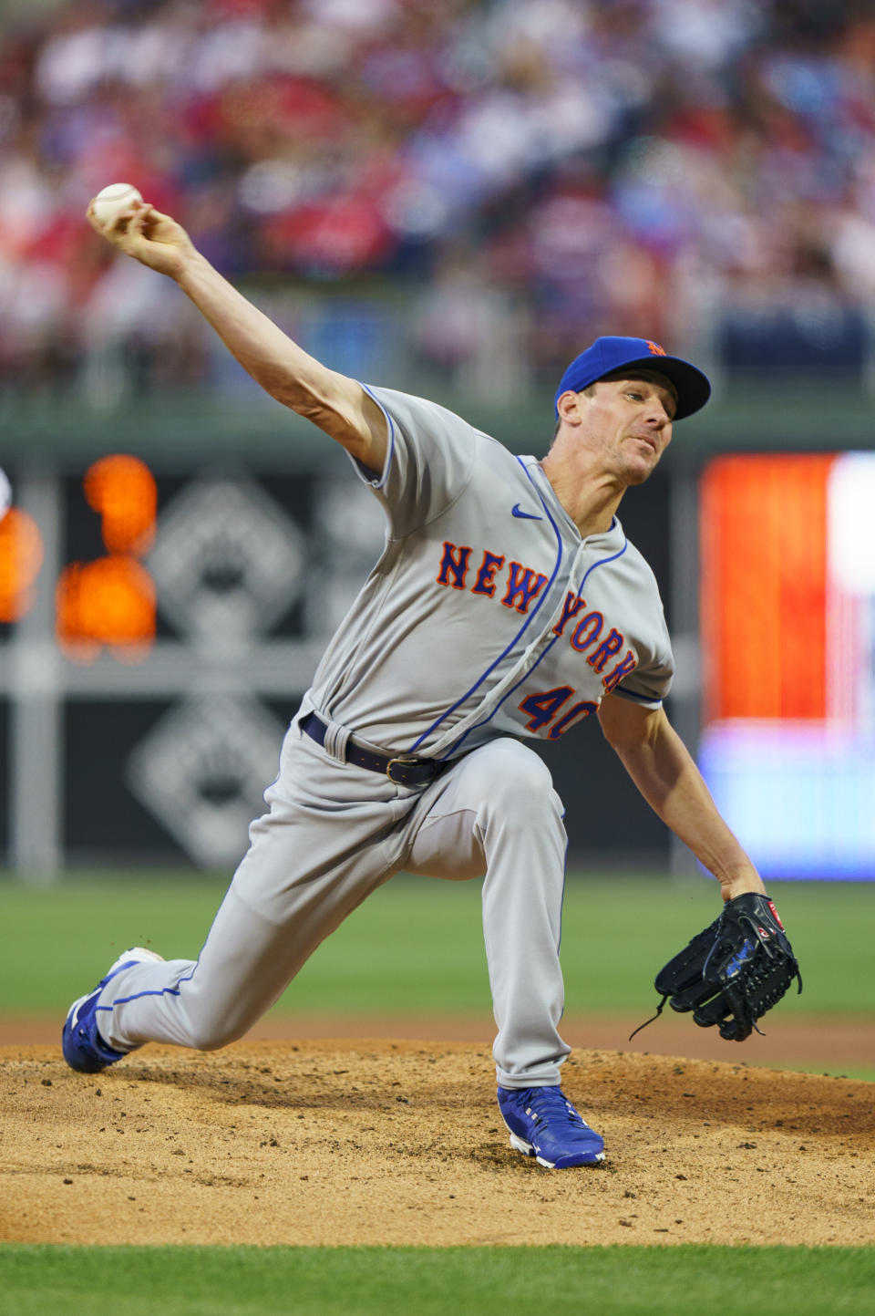 New York Mets starting pitcher Chris Bassitt delivers during the first inning of a baseball game against the Philadelphia Phillies, Friday, Aug. 19, 2022, in Philadelphia. (AP Photo/Chris Szagola)