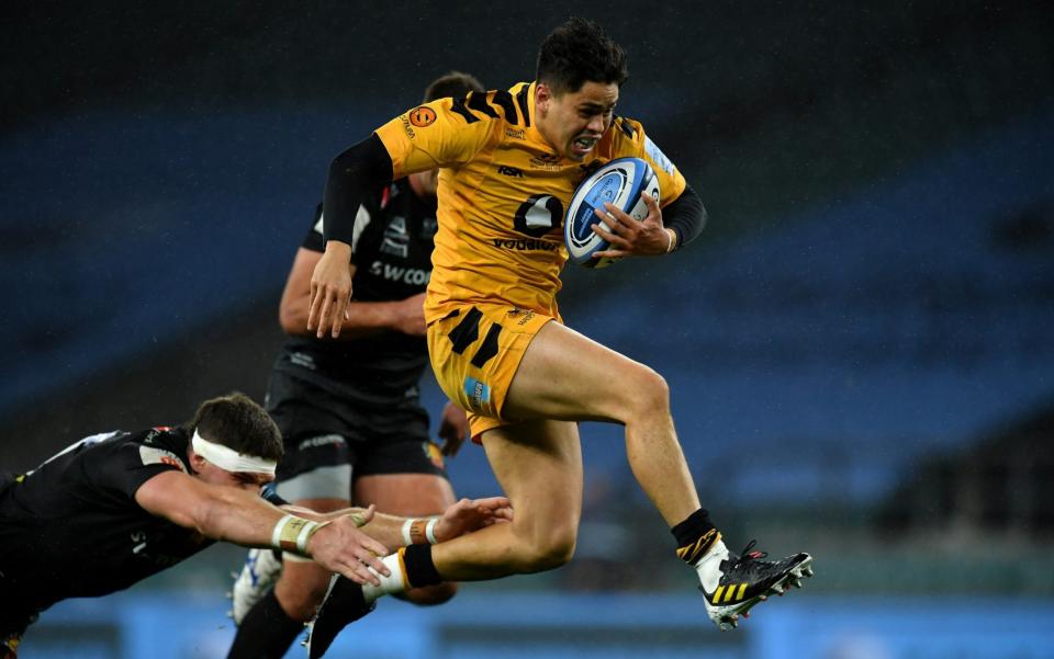 Jacob Umaga bursts through for Wasps' try  - GETTY IMAGES