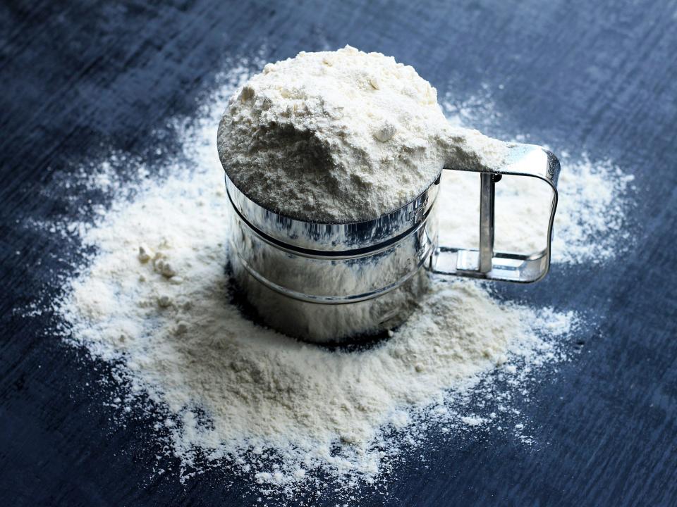 A sifter full of flour