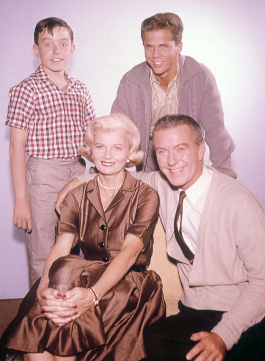 <p><span>Clockwise from left: Jerry Mathers, Tony Dow, Hugh Beaumont and Barbara Billingsley of ‘Leave It to Beaver’</span></p>