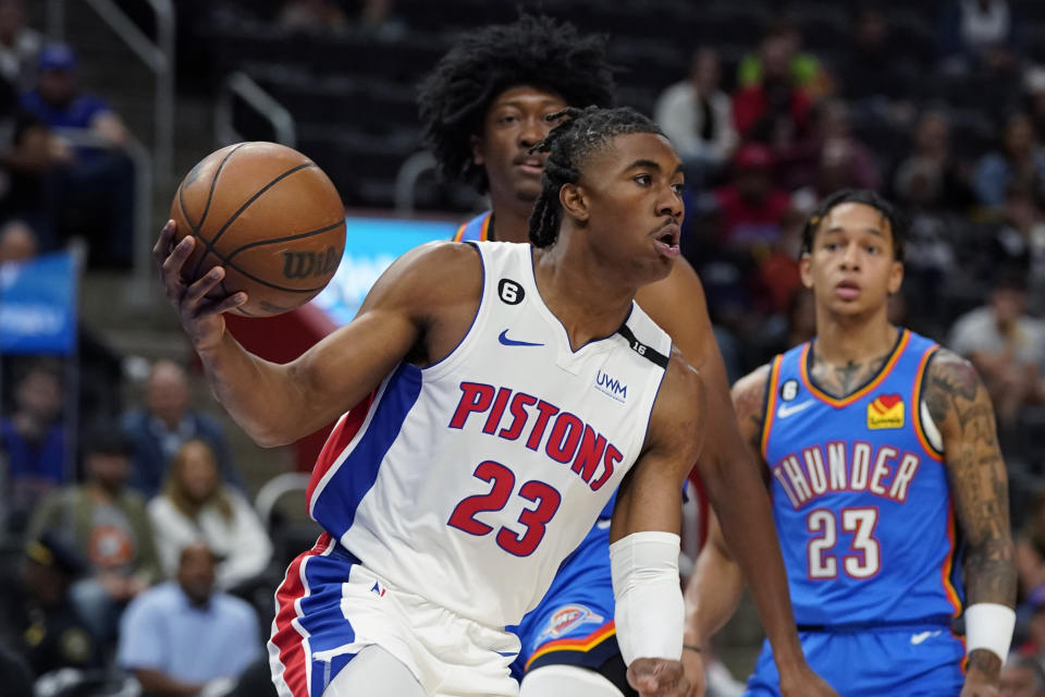 Detroit Pistons rookie guard Jaden Ivey looks to pass during an NBA preseason game against the Oklahoma City Thunder on Oct. 11, 2022, in Detroit. (AP Photo/Carlos Osorio)