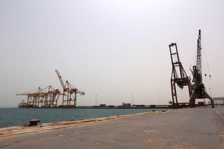 View of the Red Sea port of Hodeidah, Yemen June 24, 2018. REUTERS/Abduljabbar Zeyad