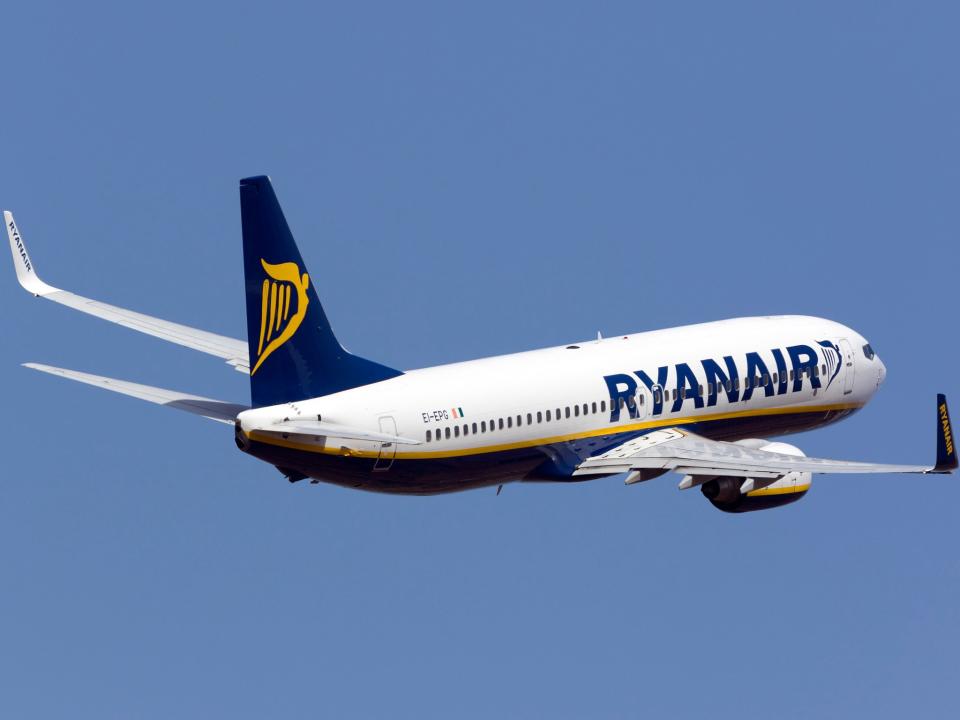 Ryanair confirms ‘grace period’ for new hand luggage rules to last an entire month