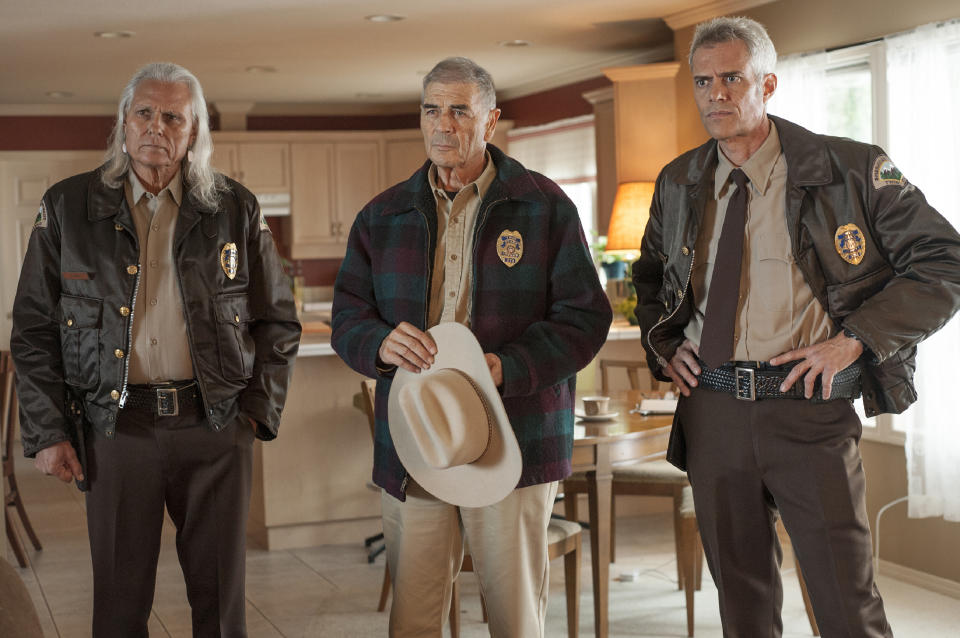 This image released by Showtime shows, from left, Michael Horse, Robert Forster and Dana Ashbrook in a scene from the series "Twin Peaks." Forster, the handsome and omnipresent character actor who got a career resurgence and Oscar nomination for playing bail bondsman Max Cherry in "Jackie Brown," died of brain cancer on Oct. 11. He was 78. (Suzanne Tenner/Showtime via AP)