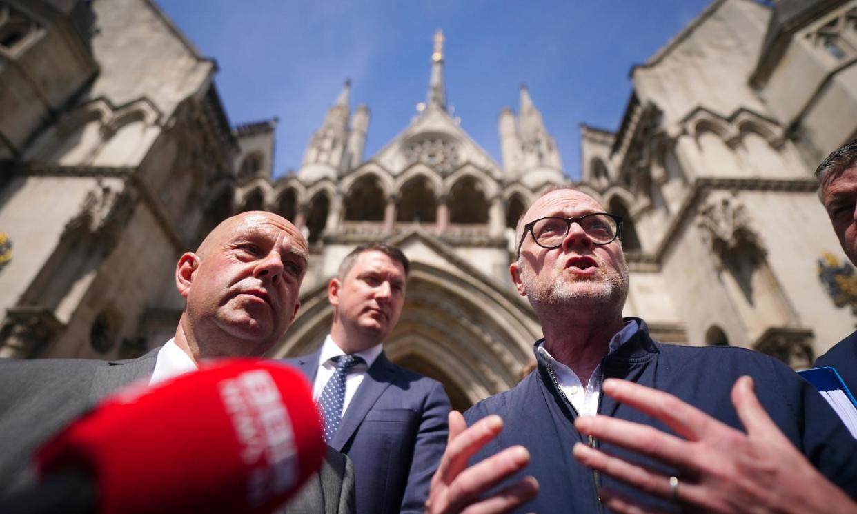 <span>Barry McCaffrey (left) and Trevor Birney outside the Royal Courts of Justice in London. Birney said the PSNI had shown a ‘complete and utter disrespect for journalists’.</span><span>Photograph: Victoria Jones/PA</span>