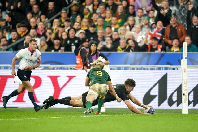 Beauden Barrett scored the only try at Stade de France