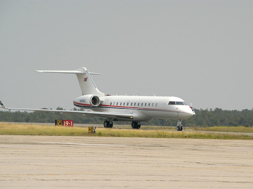 Bombardier Global Express