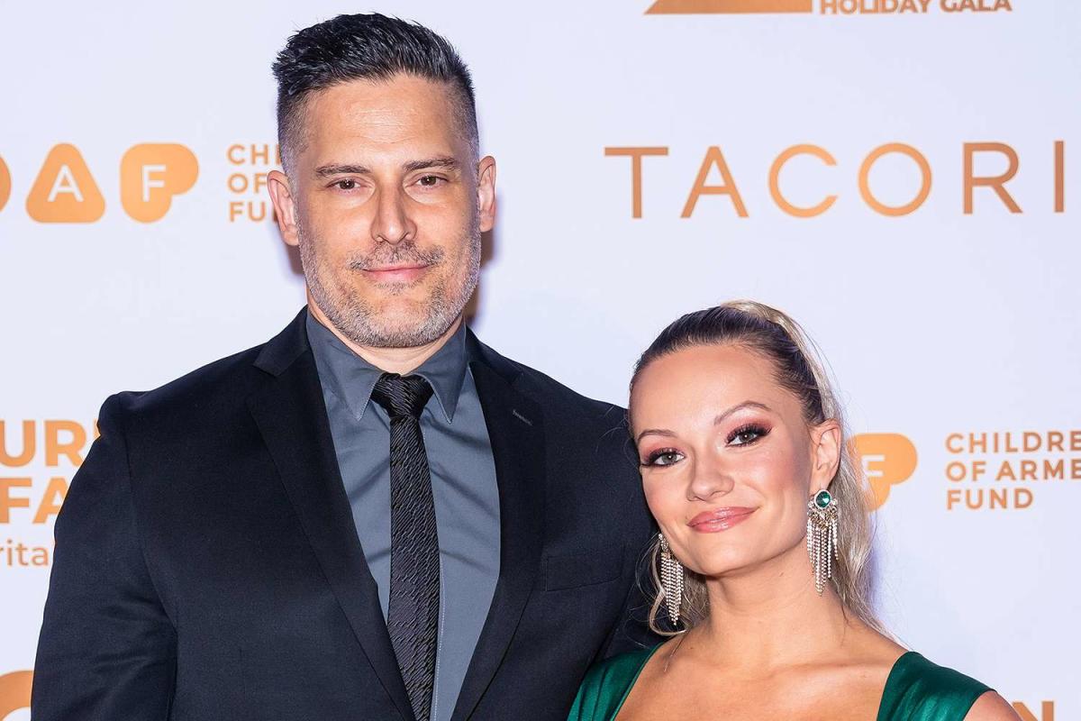 Joe Manganiello and Caitlin O'Connor Make Red Carpet Debut as a