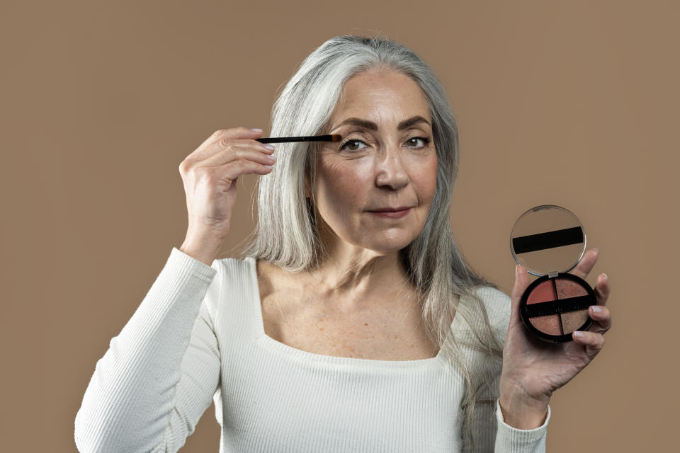 older woman eye makeup 