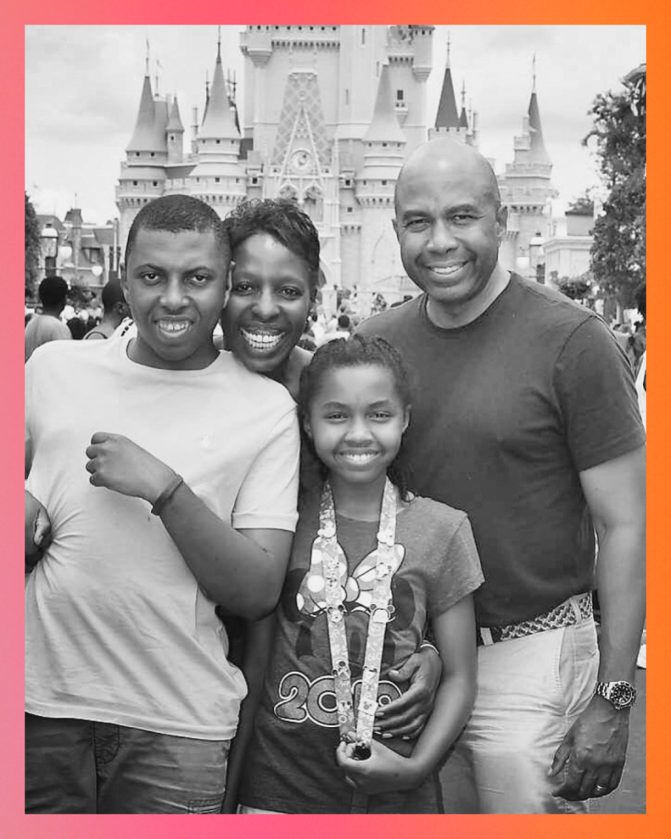 candi carter with son emerson and family at disney world