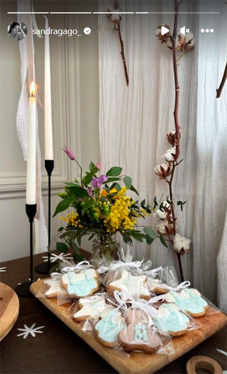 Entre los detalles de la fiesta estaban estas galletas con decoración de motivos infantiles