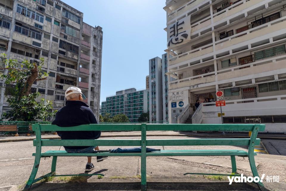 搬遷期限日漸逼近，居民可以做到很有限，現時剩下約20戶未有同意交回單位，平屋已經啟動法律程序。
