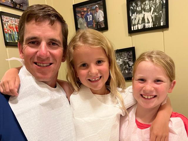 Eli Manning Shares Photo of Daughter, 7, at First Hockey Practice