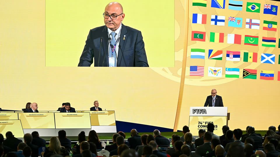 Israeli FA president Shino Moshe Zuares addresses the FIFA congress. - Manan Vatsyayana/AFP/Getty Images