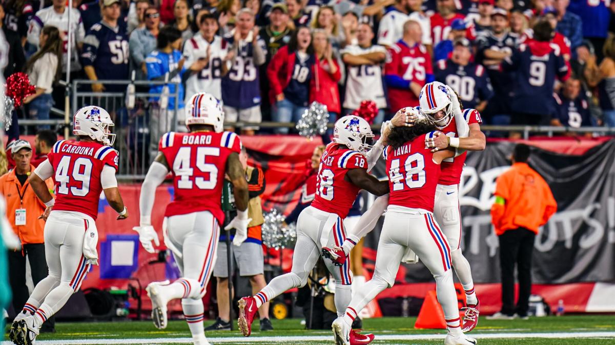 Patriots captain told Brenden Schooler he was going to block the field goal  prior to the play - A to Z Sports