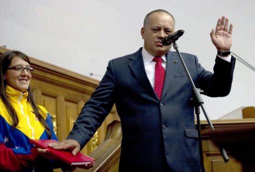 El presidente de la Asamblea Nacional venezolana y una de las principales figuras del chavismo, Diosdado Cabello, fue reelegido este sábado en el cargo, y reafirmó que el presidente Hugo Chávez seguirá en funciones aunque no pueda jurar el 10 de enero. (AFP | Juan Barreto)