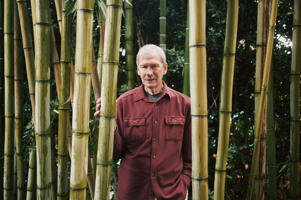 Les Knight, fundador del Movimiento por la Extinción Humana Voluntaria, en su casa de Portland, Oregón, el 29 de octubre de 2022. (Mason Trinca/The New York Times)
